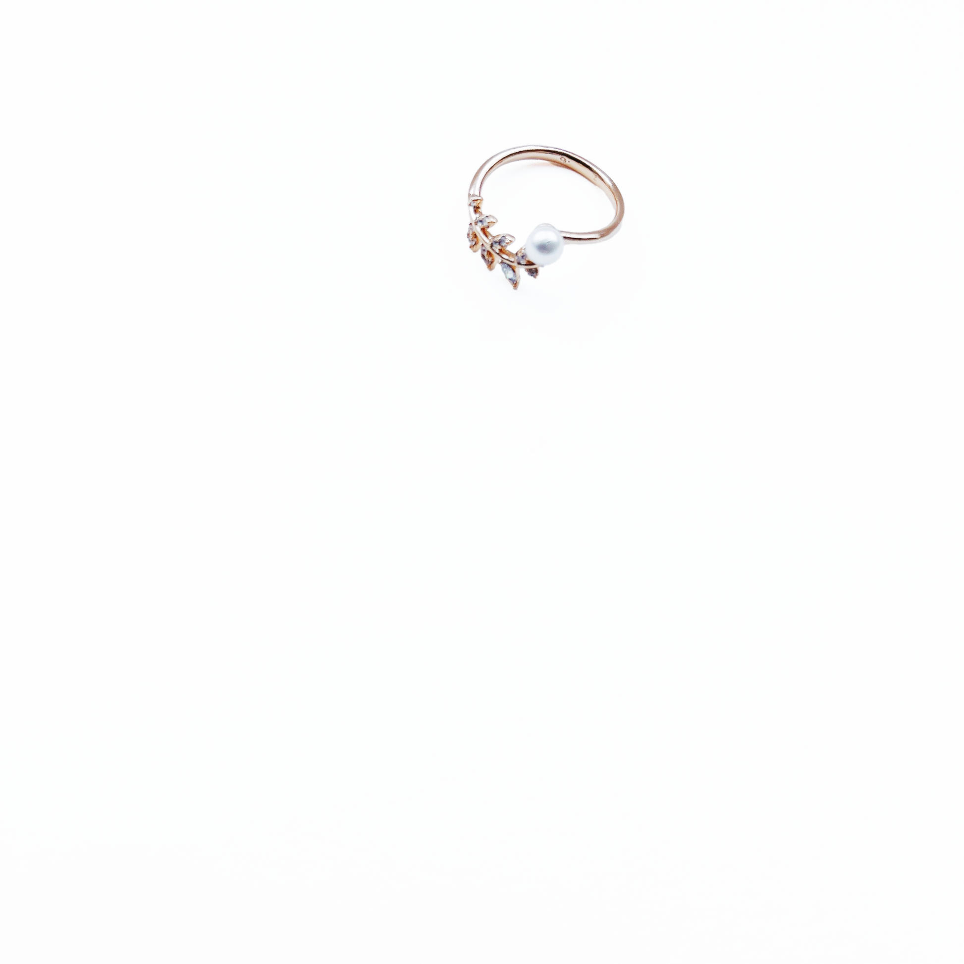 Elegant leaf ring in pink gold tone with dainty pearl and adjustable design by Hikaru Pearl