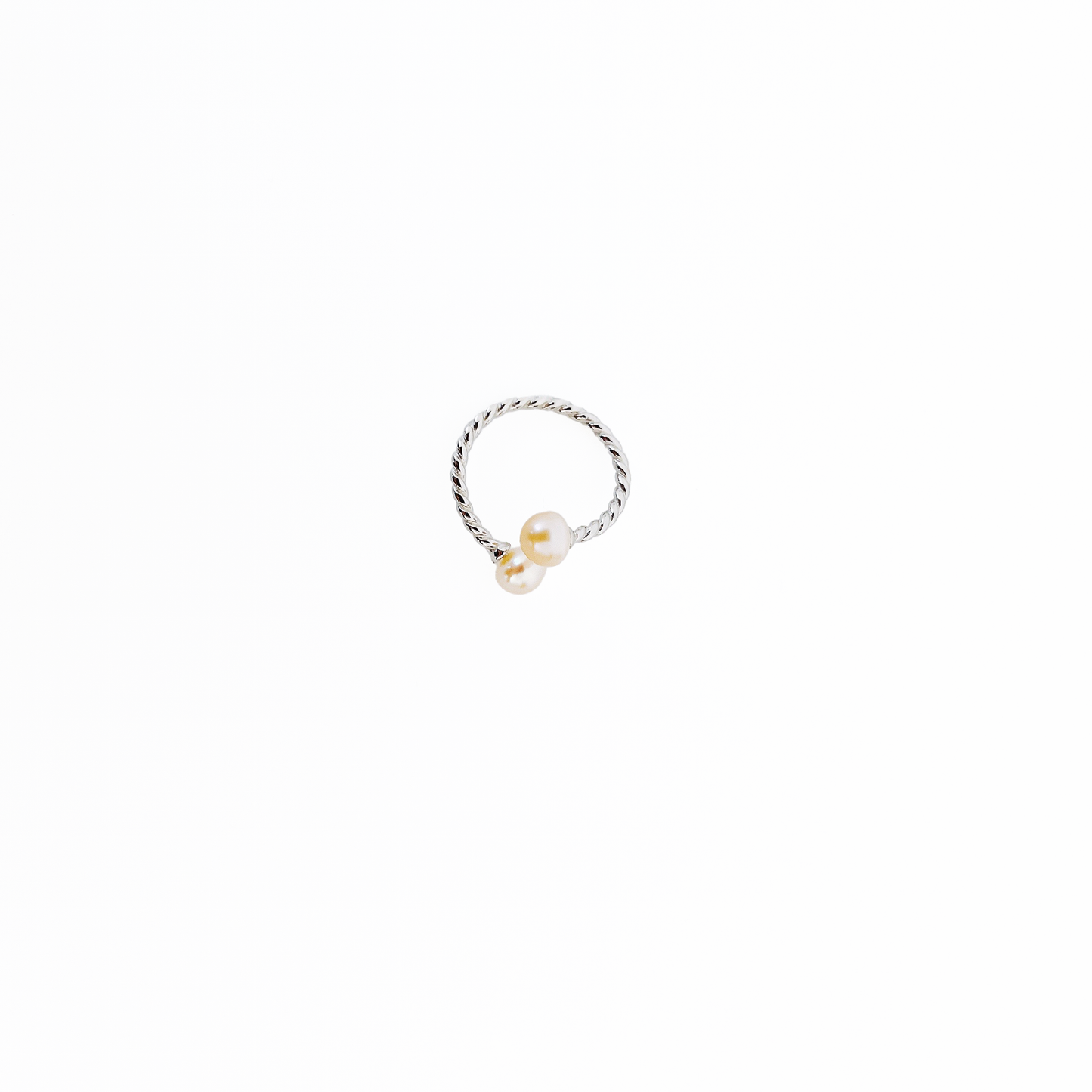 Simple Twisted Pearl Ring White or Pink by Hikaru Pearl