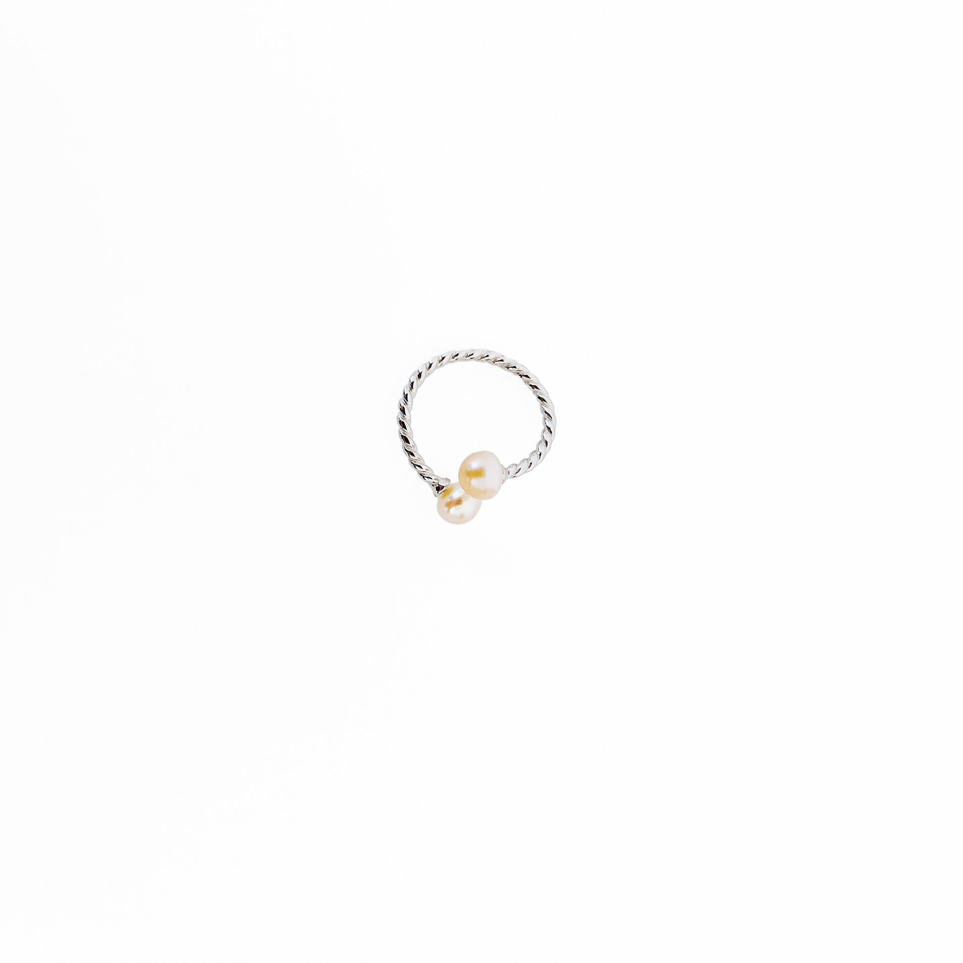 Simple Twisted Pearl Ring White or Pink by Hikaru Pearl