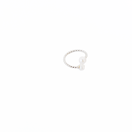 Simple Twisted Pearl Ring White or Pink by Hikaru Pearl