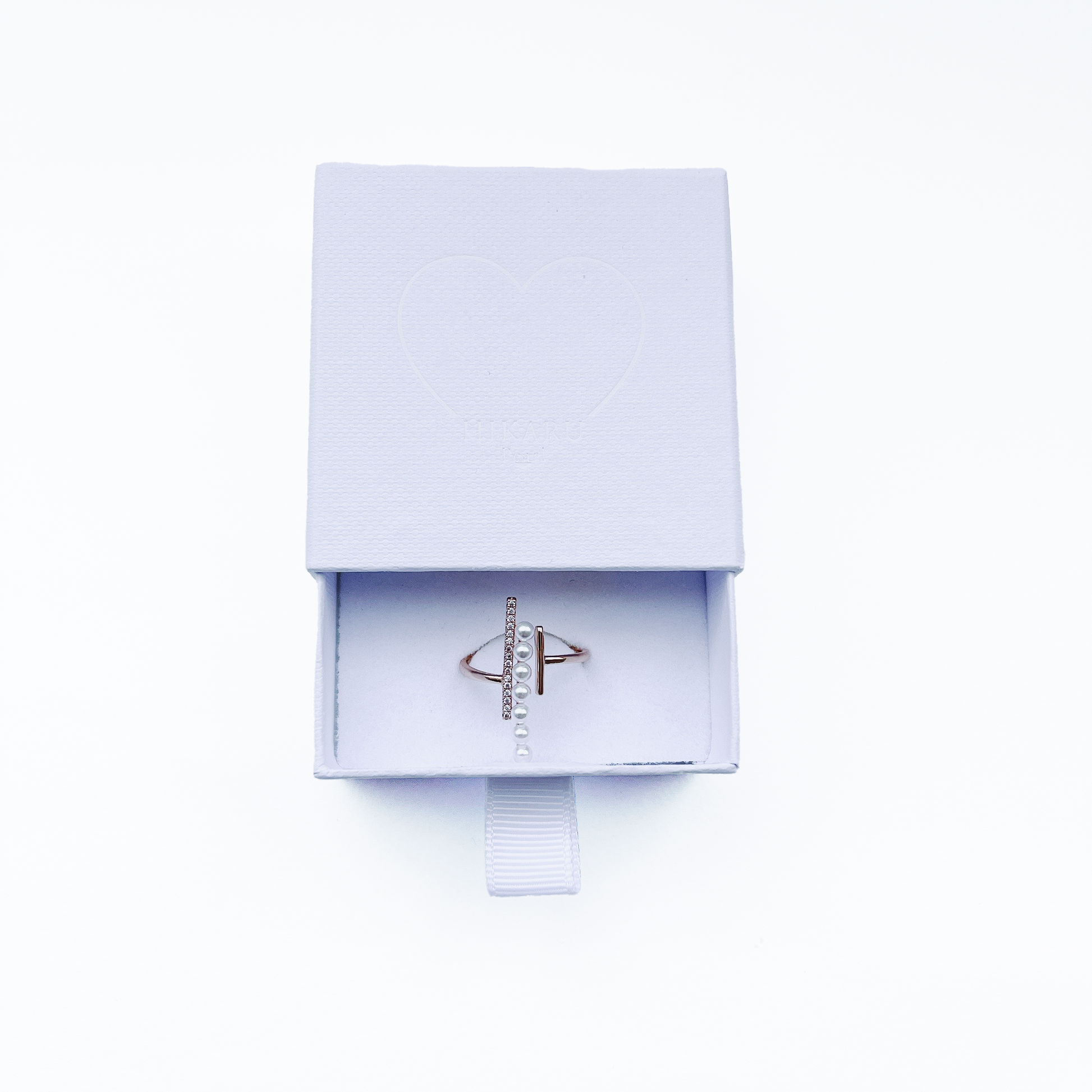 Stylish long pearl ring by Hikaru Pearl