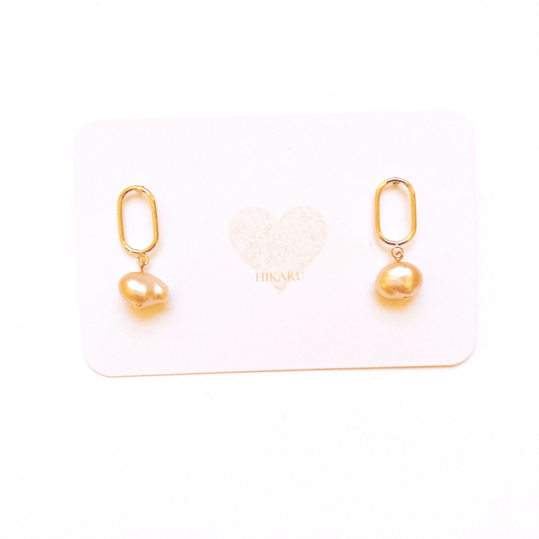 Small long Hoop Earring with pink freshwater pearl by Hikaru Pearl