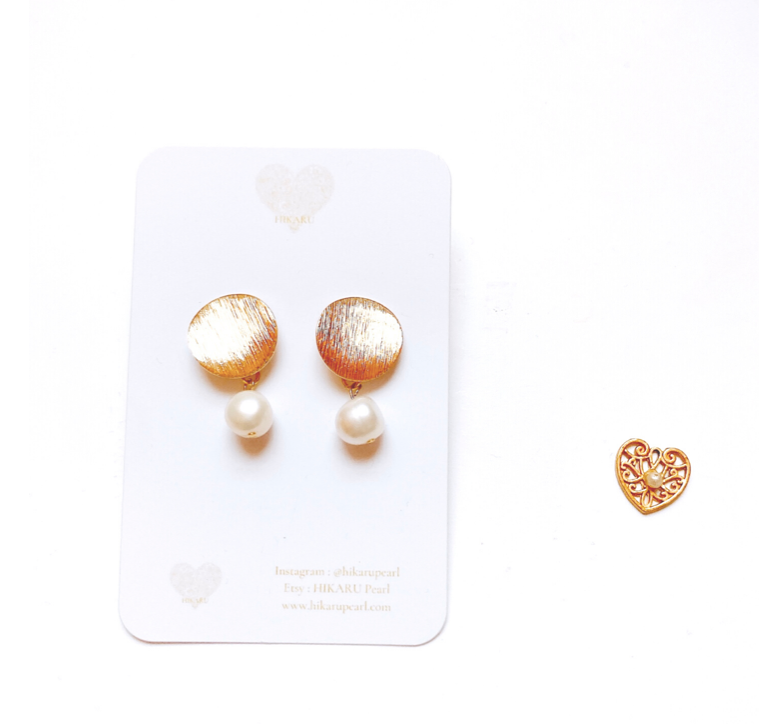 Golden plated Circle with white freshwater pearl, pearl earring by Hikaru Pearl