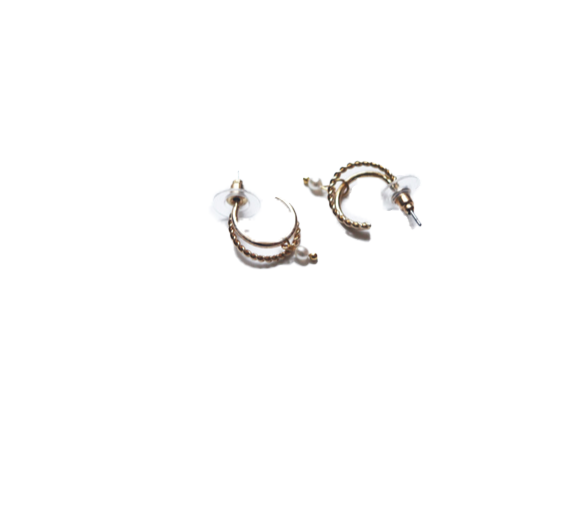 Hoop earring of double layer with a small pearl, pearl earring by Hikaru Pearl