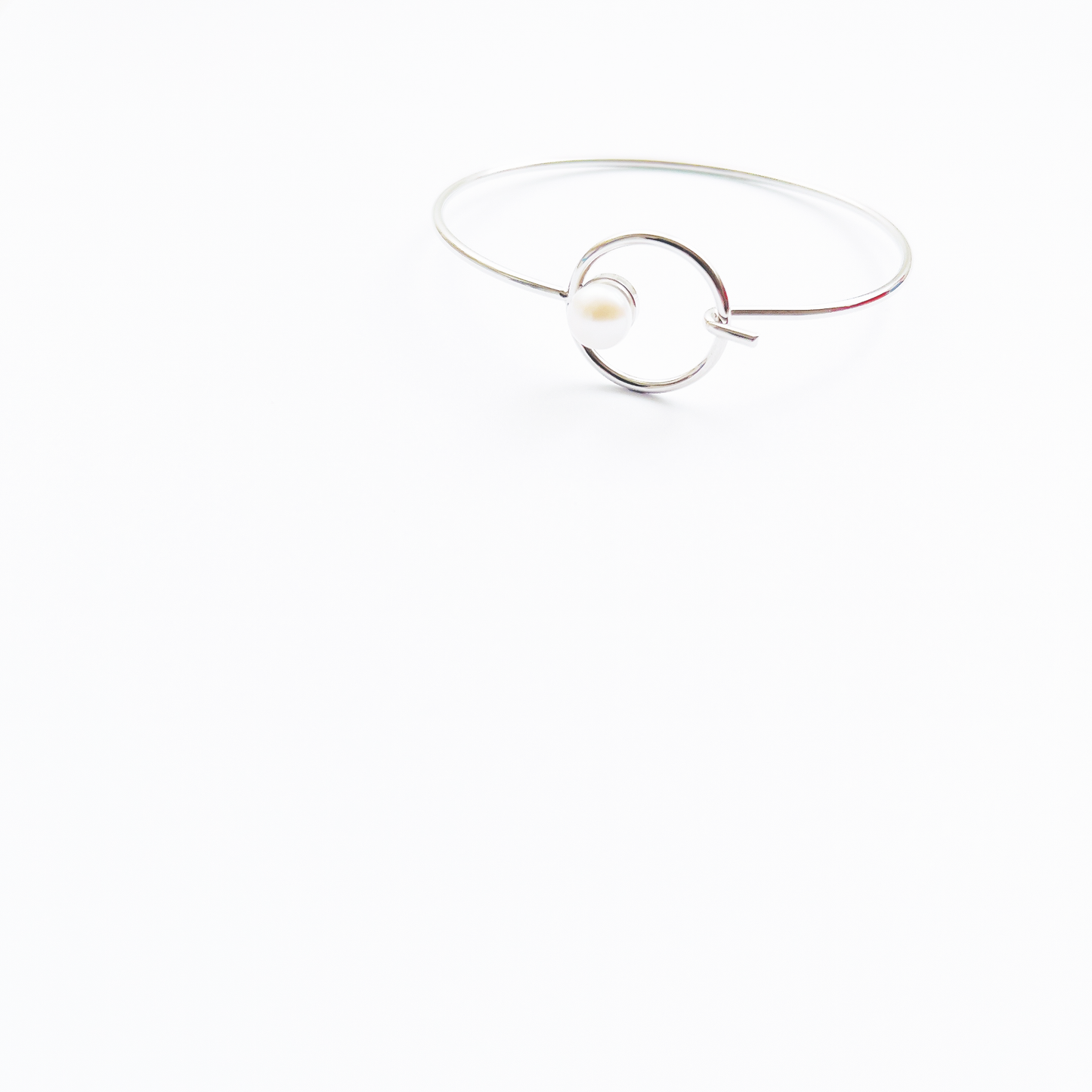 Silver Round Circle Bracelet, Bracelets for Women by Hikaru Pearl