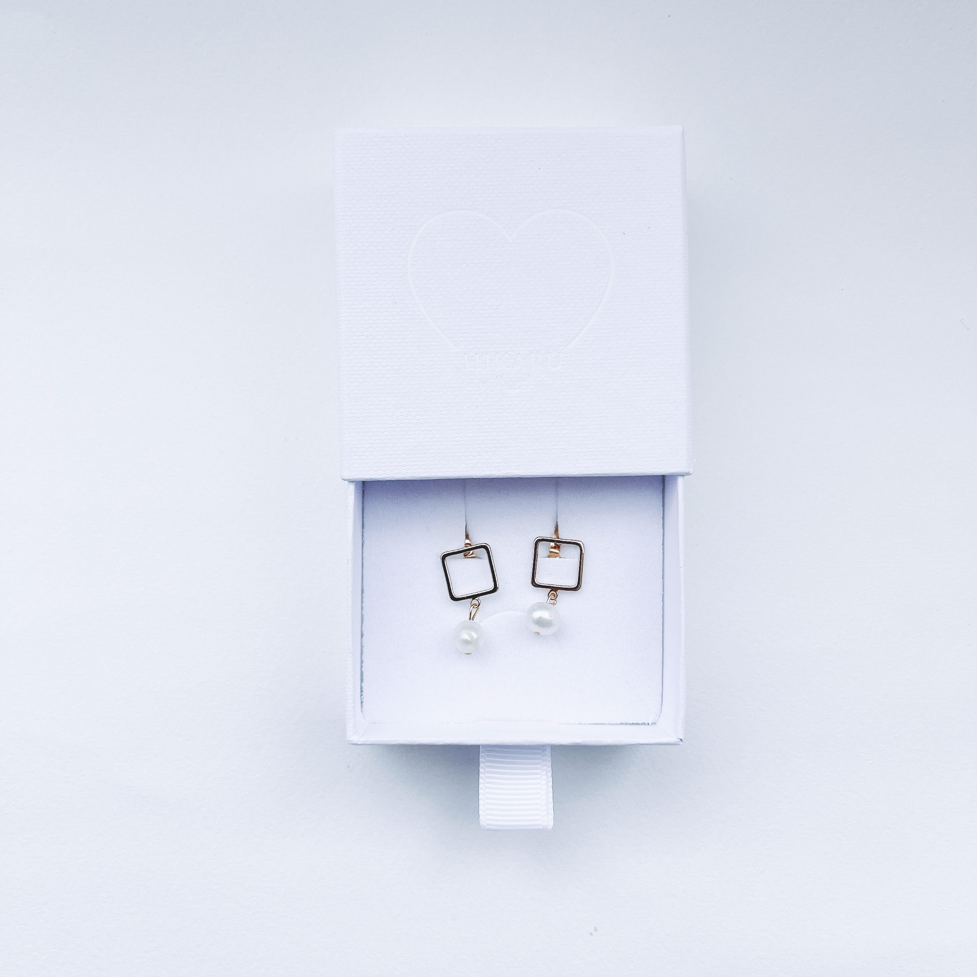 Tiny square contemporary, minimalistic earring by Hikaru Pearl